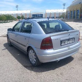 Opel Astra 1998