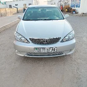 Toyota Camry 2005