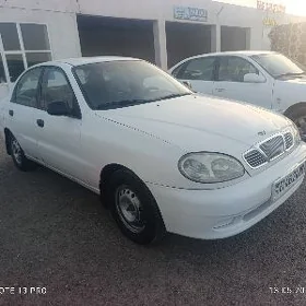 Daewoo Lanos 1999