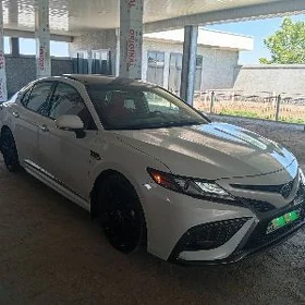 Toyota Camry 2022