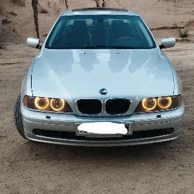 BMW E39 2001