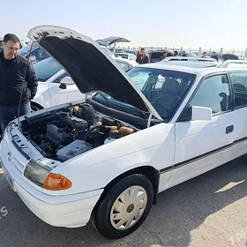 Opel Astra 1993
