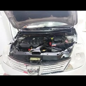 Nissan Versa 2010