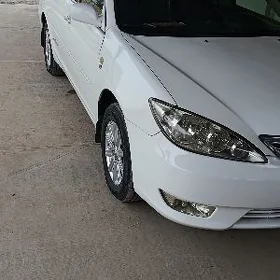 Toyota Camry 2005
