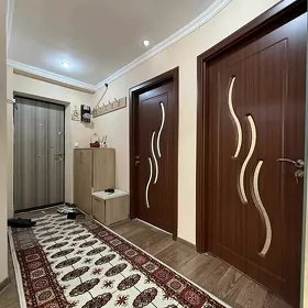 5mkr 3komnat amatly