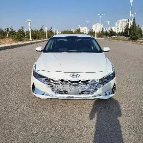 Hyundai Elantra 2021