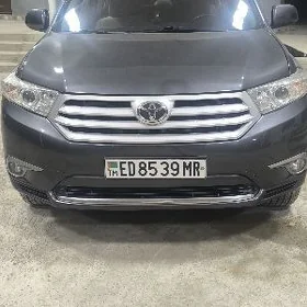Toyota Highlander 2010