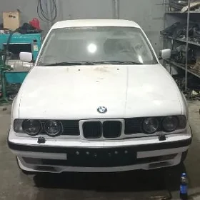BMW 525 1992