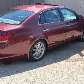 Toyota Avalon 2012
