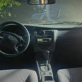 Toyota Corona 1993