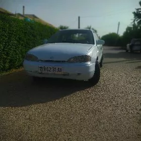 Hyundai Accent 1996