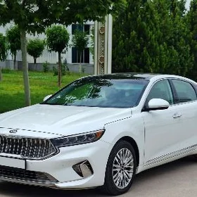 Kia Cadenza 2020