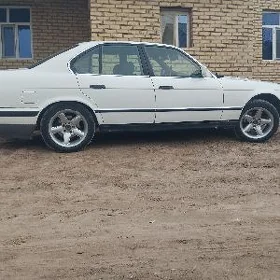 BMW 525 1990
