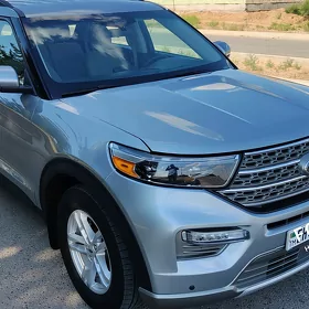 Ford Explorer 2022