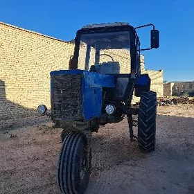 MTZ 80 2000