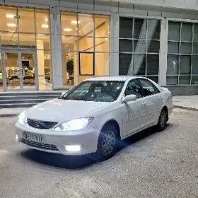 Toyota Camry 2005