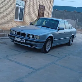 BMW 525 1990