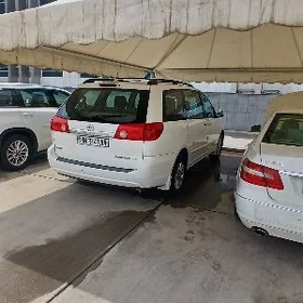 Toyota Sienna 2009