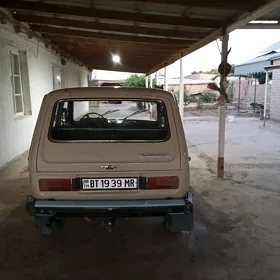 Lada Niva 1985