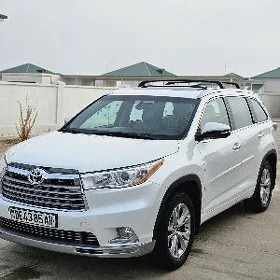 Toyota Highlander 2016