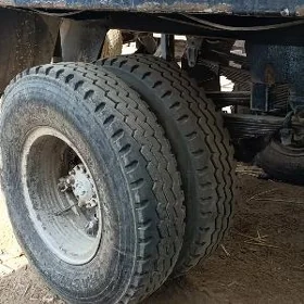 Kamaz 6520 2013