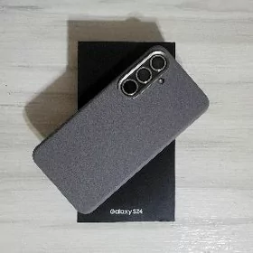 SAMSUNG S24   12/256.