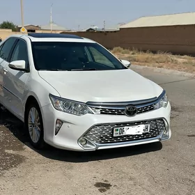 Toyota Camry 2013