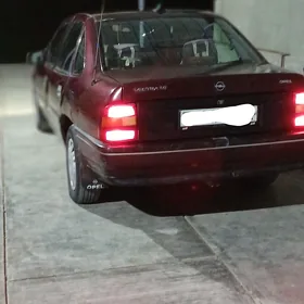Opel Vectra 1992