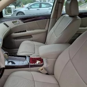 Toyota Avalon 2008
