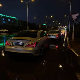 Mercedes-Benz CLA 2015