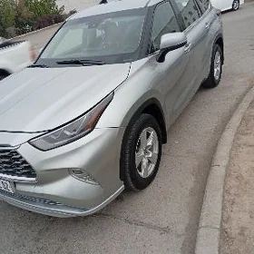 Toyota Highlander 2020