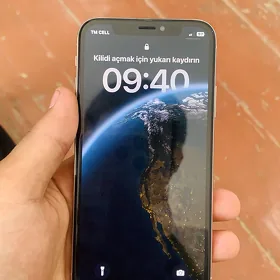 iPhone X