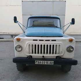 Gaz 53 1988