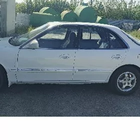 Hyundai Sonata 1998