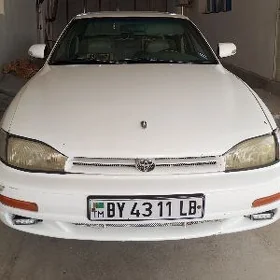 Toyota Camry 1992