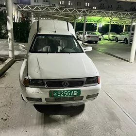 Volkswagen Caddy 2004