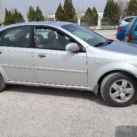 Daewoo Lacetti 2003