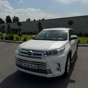 Toyota Highlander 2018