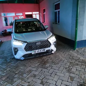 Toyota Veloz 2024
