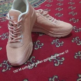 Satlykdan galan oňşuk bar 37 r