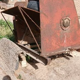 MTZ T-28 2003