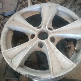 16 Lyk disga Toyota