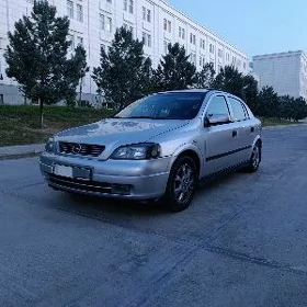 Opel Astra 1998
