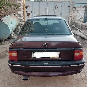 Opel Vectra 1992