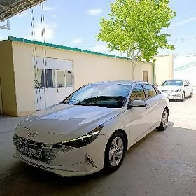 Hyundai Elantra 2021