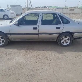 Opel Vectra 1988