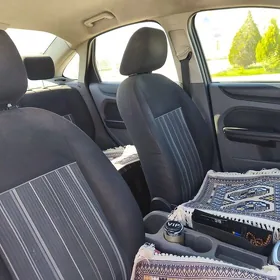 Ford Focus 2011
