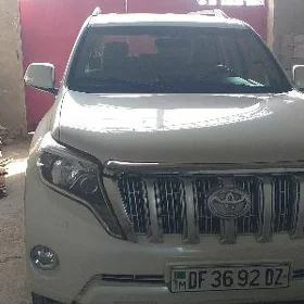 Toyota Land Cruiser Prado 2015