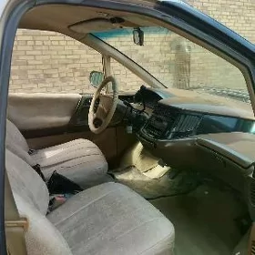Toyota Previa 1991