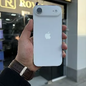 iPhone 17 Air  100